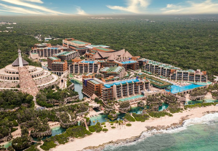 Oasis Express - Playa del Carmen
