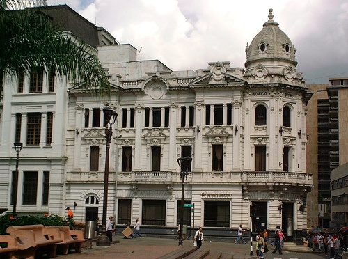 Plaza de Caicedo - Colombia